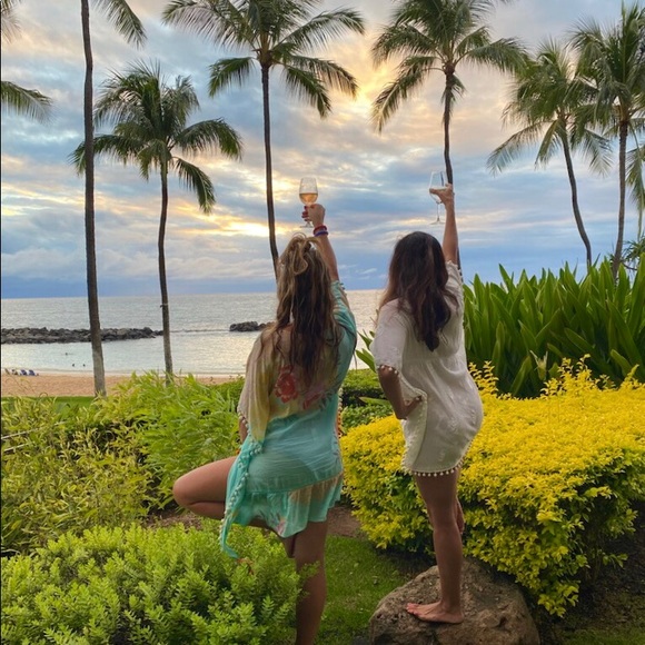 Meet your Posher🌺 - Picture 2 of 16